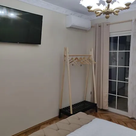 Kelti Center Apartament * Tirana