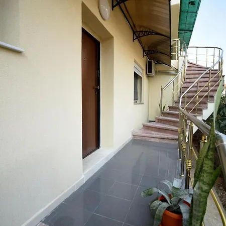 Appartement Kelti Center Apartament *